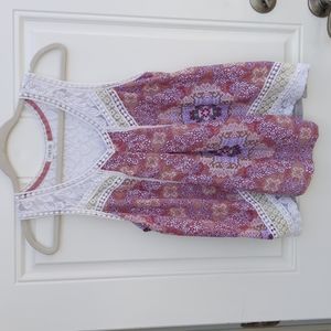 Taylor & Sage top size L